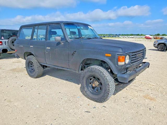 Photo 4 from auction – 1985 TOYOTA LAND CRUISER with VIN JT3FJ60G1F1131534
