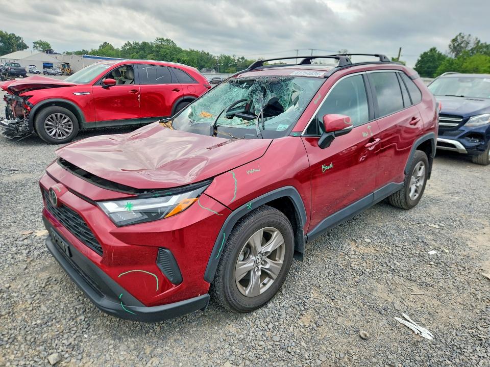 TOYOTA RAV4 2024 with VIN 2T3P1RFV8RW492756 - Photo from auction