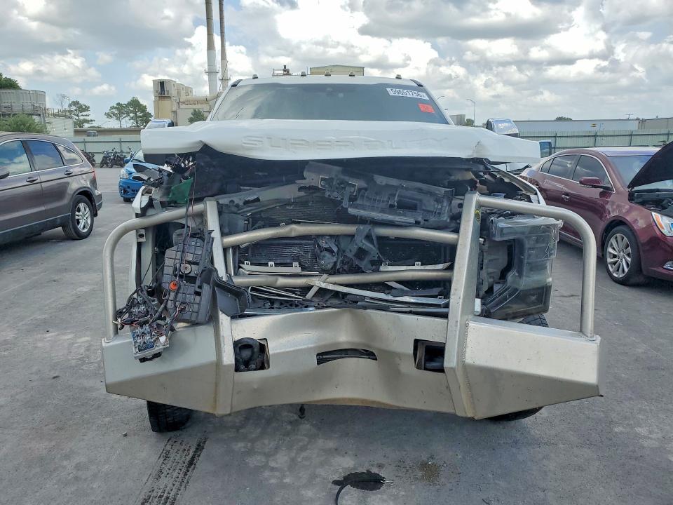 Foto 5 de la subasta – 2020 FORD F450 con VIN 1FT8W4DT2LEC68262