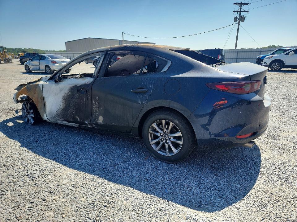Photo 2 from auction – 2021 MAZDA 3 with VIN 3MZBPAALXMM253460