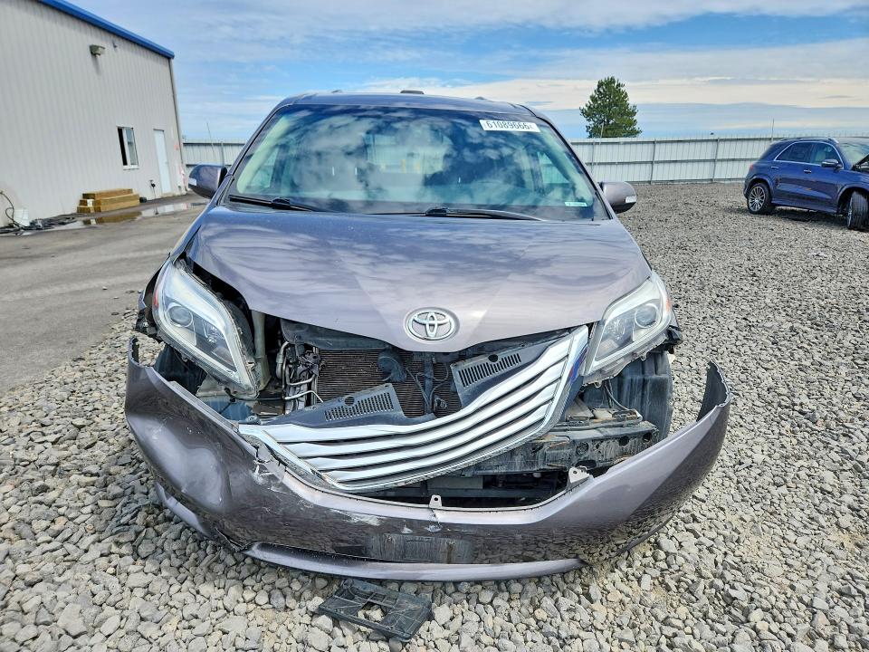 Photo 5 from auction – 2015 TOYOTA SIENNA with VIN 5TDYK3DC3FS617417