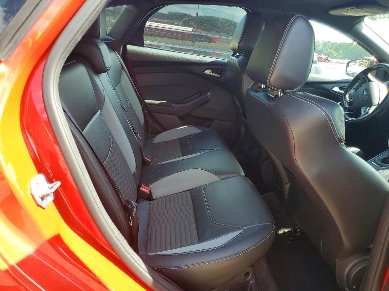 Photo 10 from auction – 2016 FORD FOCUS with VIN 1FADP3L96GL227409