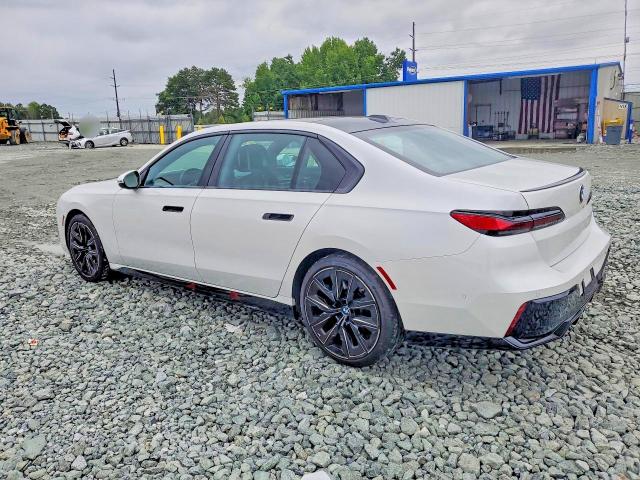 Photo 2 from auction – 2023 BMW 740 with VIN WBA23EH01PCN52467