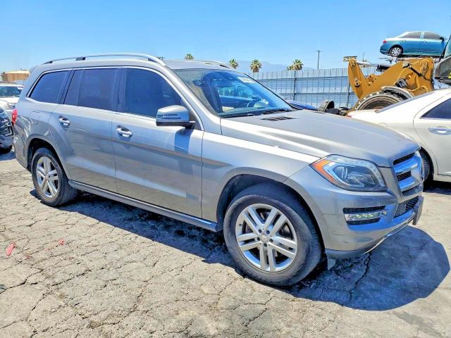 Photo 4 from auction – 2014 MERCEDES-BENZ GL with VIN 4JGDF2EE1EA384738