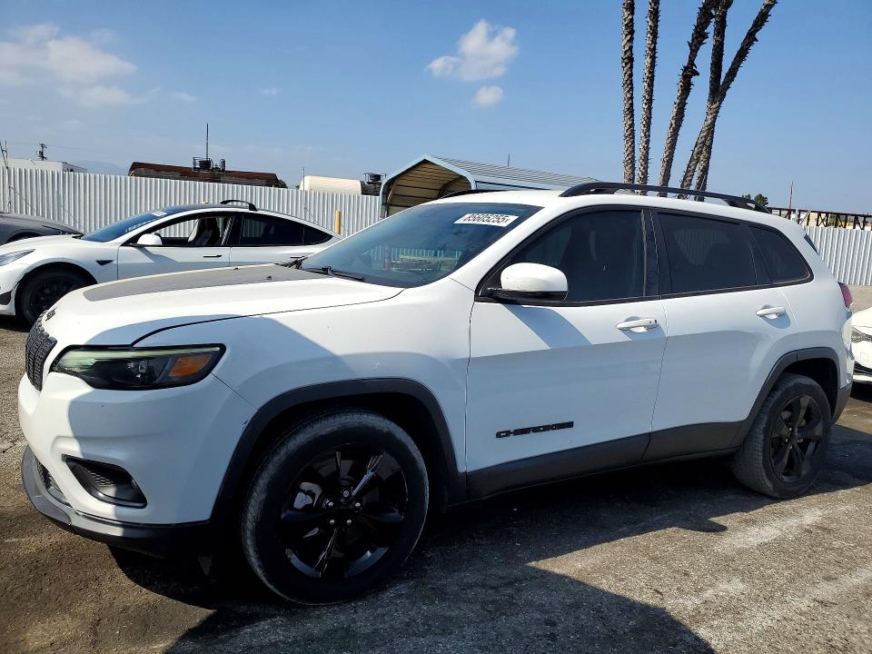 JEEP CHEROKEE 2021 with VIN 1C4PJLLB0MD187961 - Photo from auction