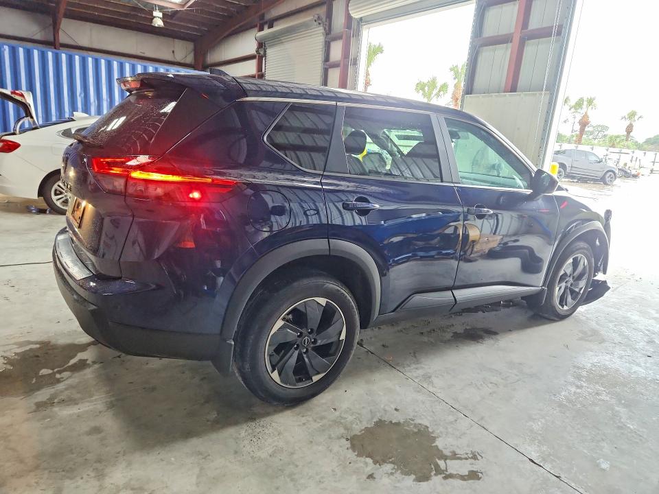 Photo 3 from auction – 2026 NISSAN ROGUE with VIN 5N1BT3BA4TC724103
