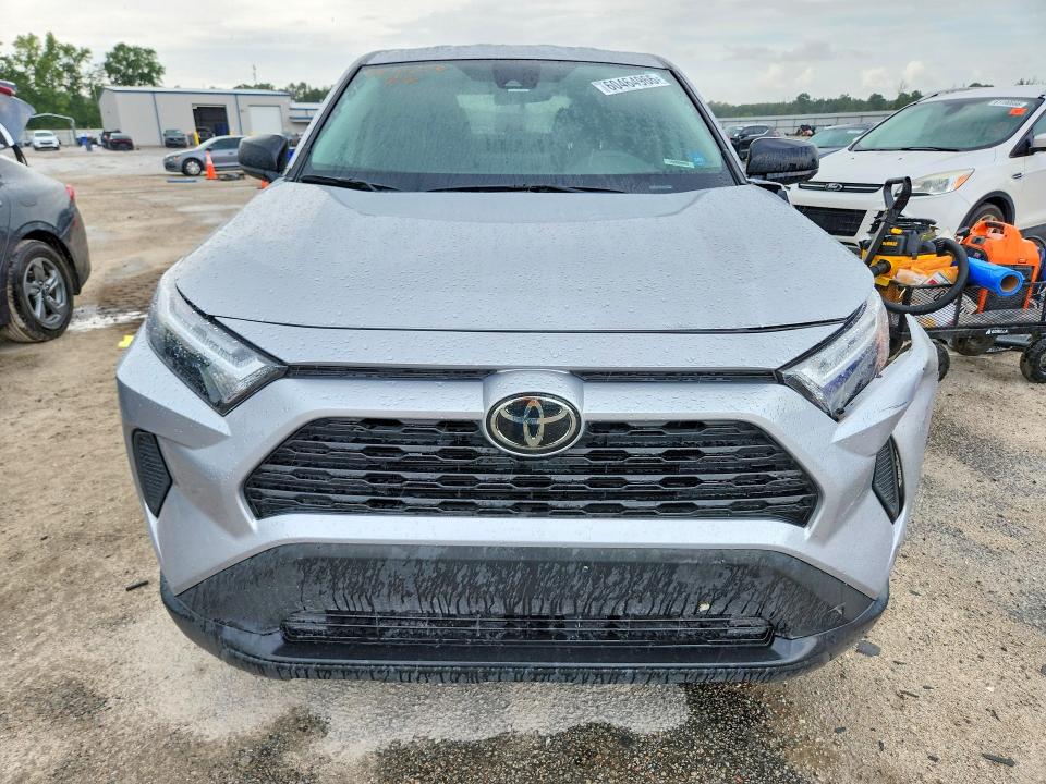 Photo 5 from auction – 2024 TOYOTA RAV4 with VIN 2T3H1RFV3RC260250