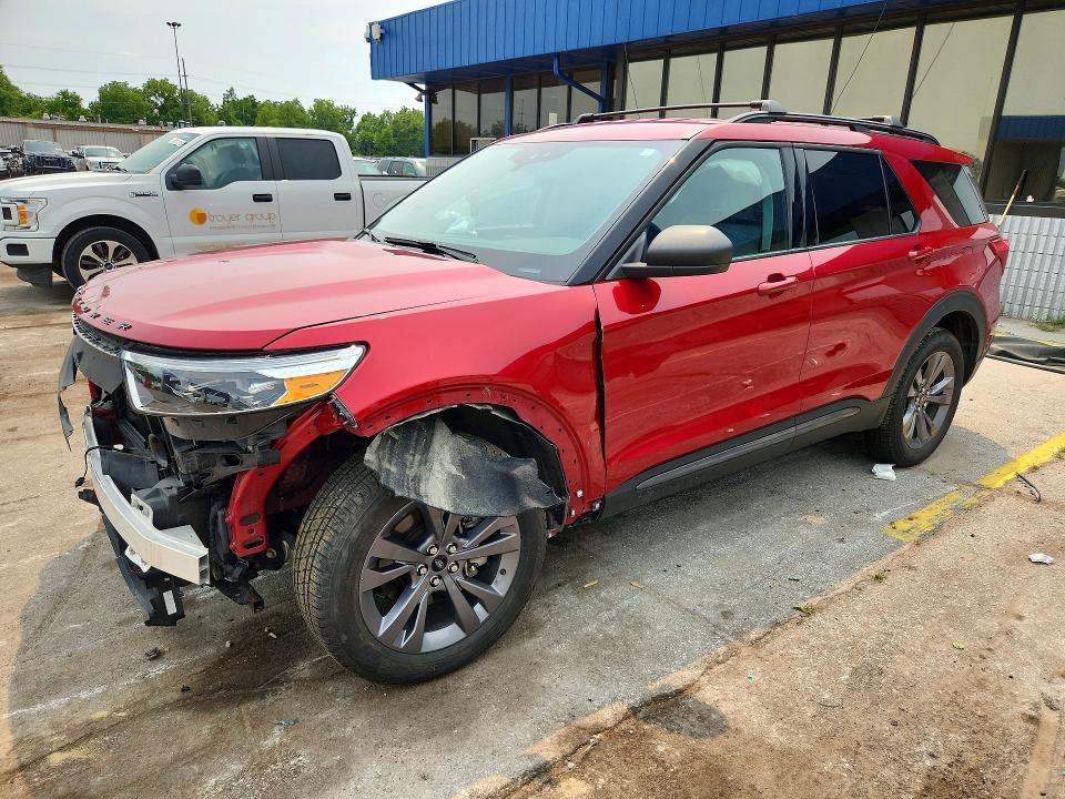 FORD EXPLORER 2021 with VIN 1FMSK8DH8MGC25356 - Photo from auction