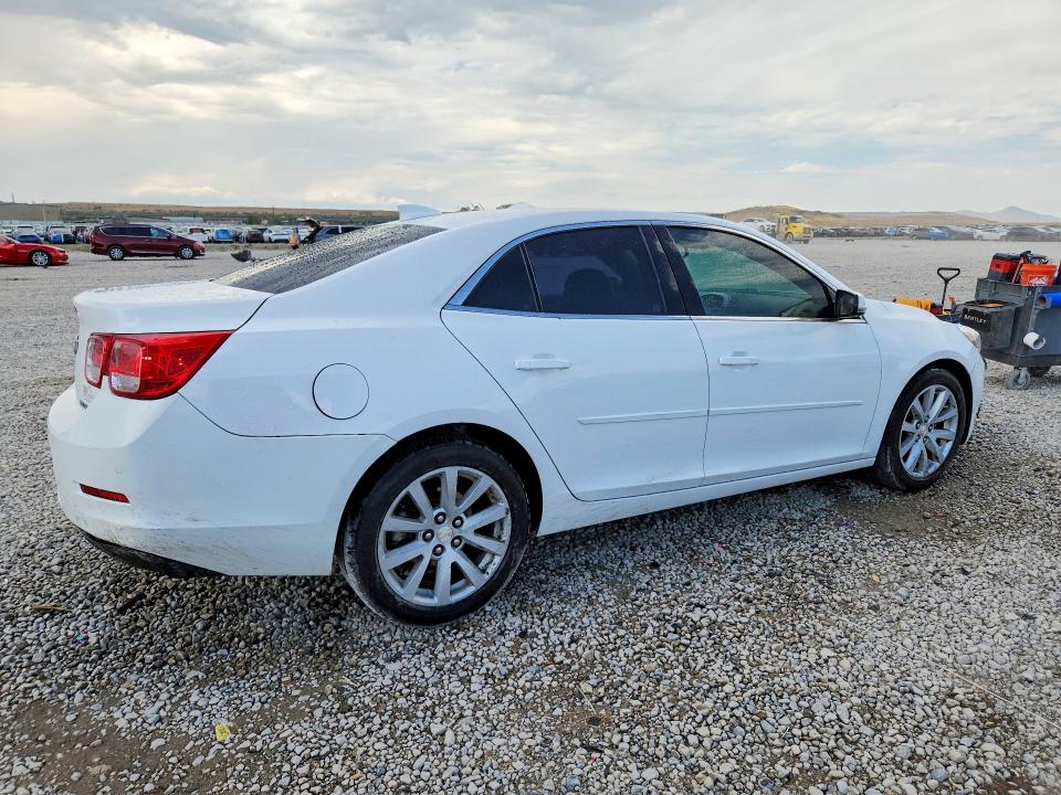 Photo 3 from auction – 2015 CHEVROLET MALIBU with VIN 1G11D5SL8FF312868