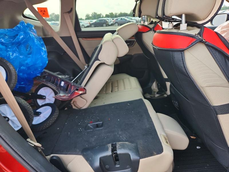 Photo 10 from auction – 2018 HONDA CR-V with VIN 2HKRW2H53JH645618