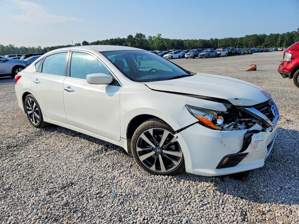Photo 4 from auction – 2016 NISSAN ALTIMA with VIN 1N4AL3AP2GC278714