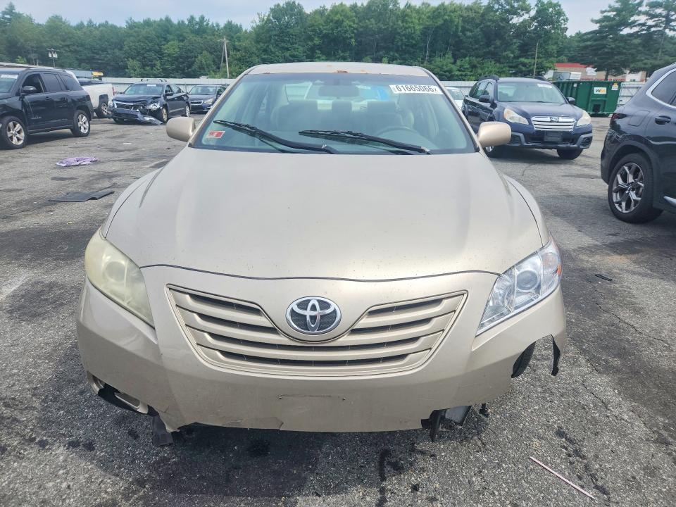 Photo 5 from auction – 2009 TOYOTA CAMRY with VIN 4T1BE46K89U828518