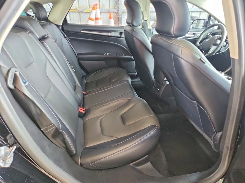 Photo 10 from auction – 2018 FORD FUSION with VIN 3FA6P0D91JR225422