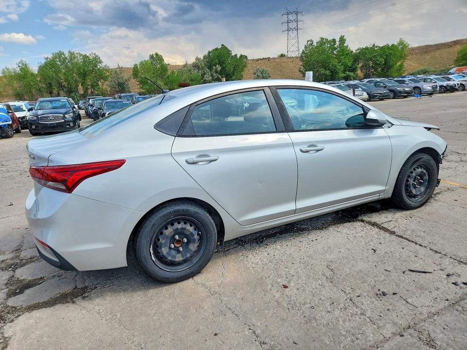 Foto 3 de la subasta – 2019 HYUNDAI ACCENT con VIN 3KPC24A33KE074286