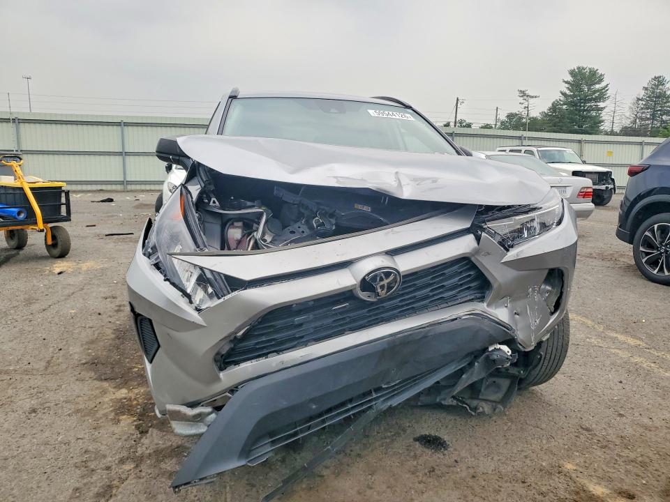 Photo 5 from auction – 2021 TOYOTA RAV4 with VIN 2T3F1RFV0MC253028