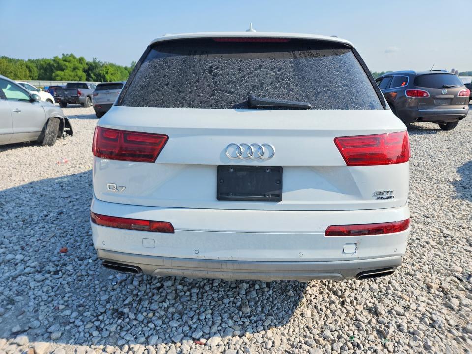 Photo 6 from auction – 2018 AUDI Q7 with VIN WA1VAAF71JD049063