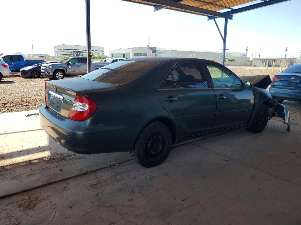 Photo 3 from auction – 2002 TOYOTA CAMRY with VIN JTDBE32K220084173
