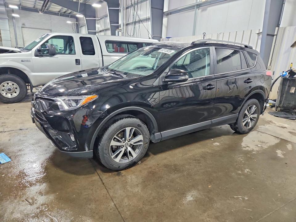 TOYOTA RAV4 2018 with VIN 2T3RFREV7JW822760 - Photo from auction