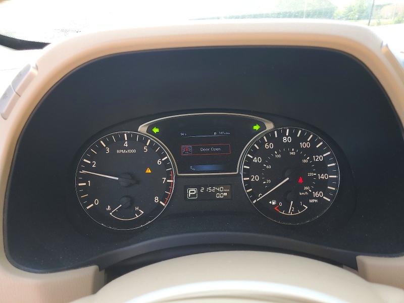 Photo 9 from auction – 2015 NISSAN PATHFINDER with VIN 5N1AR2MN8FC630234