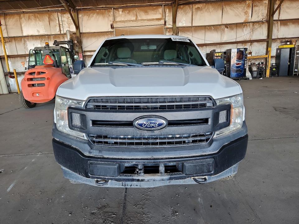 Photo 5 from auction – 2019 FORD F150 with VIN 1FTEW1E44KKE85496