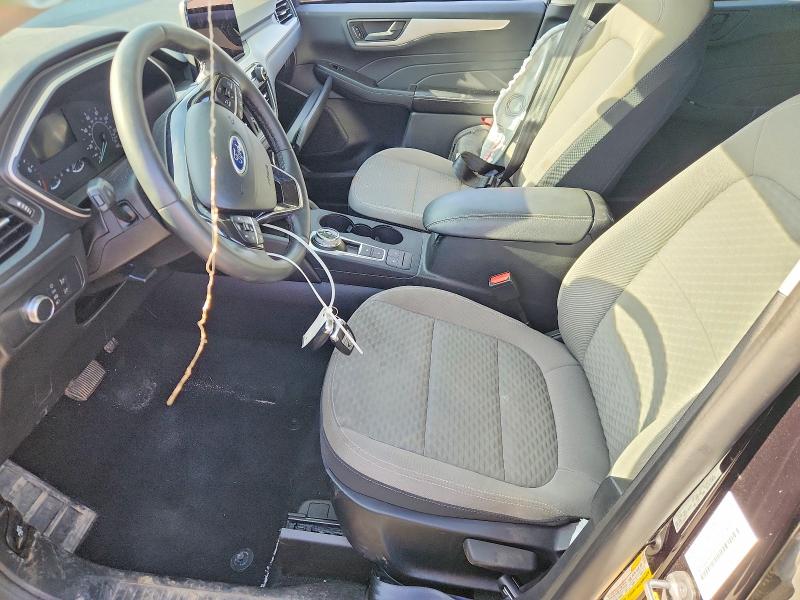 Photo 7 from auction – 2022 FORD ESCAPE with VIN 1FMCU9G68NUA36353