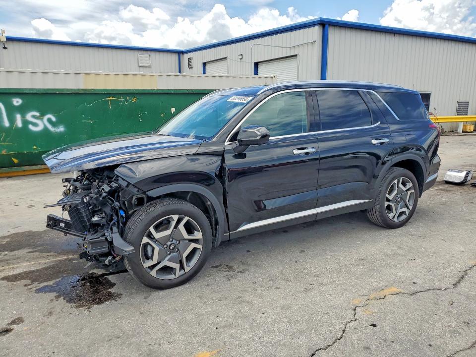 HYUNDAI PALISADE 2025 with VIN KM8R44GE3SU945648 - Photo from auction