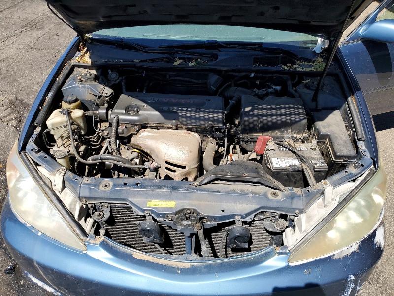Photo 11 from auction – 2003 TOYOTA CAMRY with VIN 4T1BE32KX3U740934