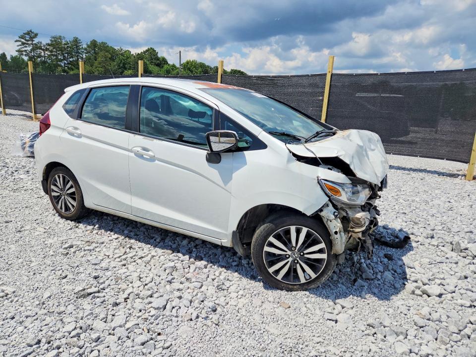 Photo 4 from auction – 2017 HONDA FIT with VIN 3HGGK5G74HM702230