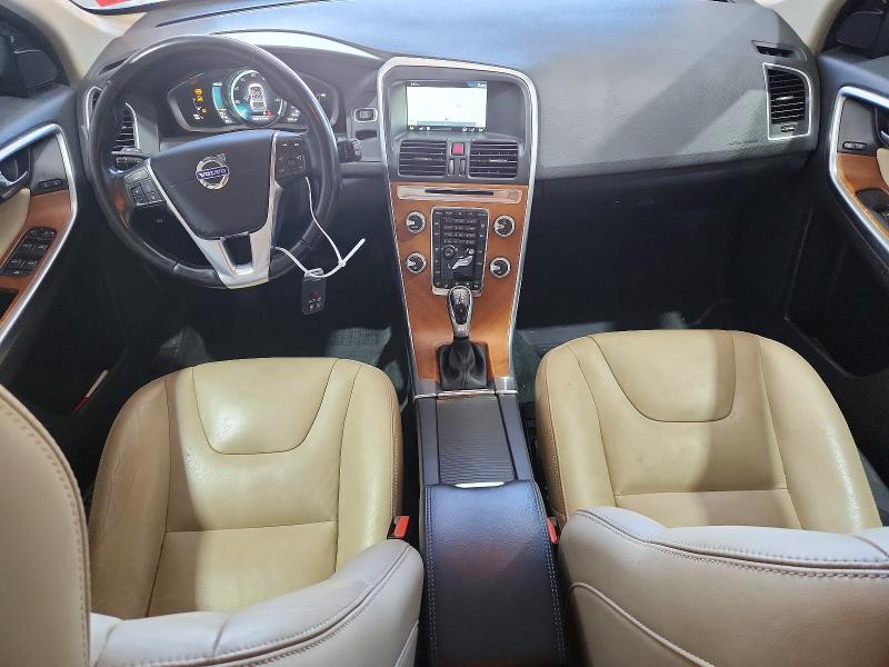 Photo 8 from auction – 2017 VOLVO XC60 with VIN YV440MRU9H2021294