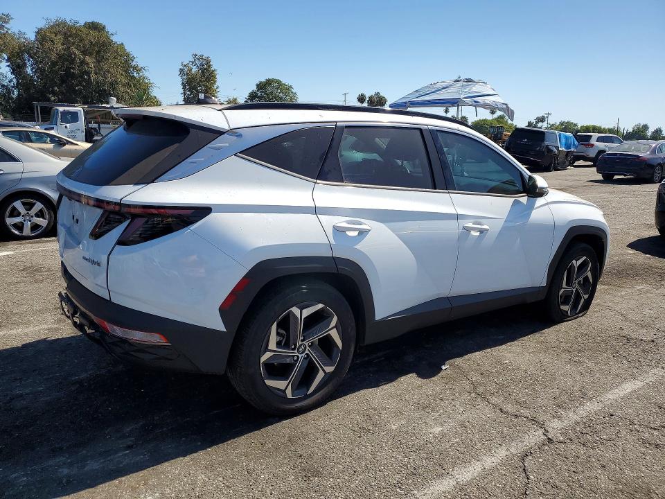 Photo 3 from auction – 2024 HYUNDAI TUCSON with VIN KM8JECD18RU229344