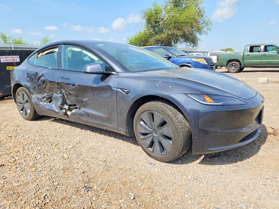 Zdjęcie 4 z aukcji – 2025 TESLA MODEL 3 z VIN 5YJ3E1EA6SF012986