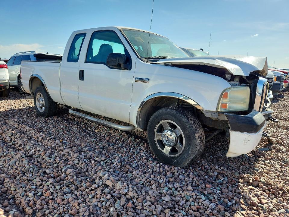 Photo 4 from auction – 2007 FORD F250 with VIN 1FTNX20547EB21491