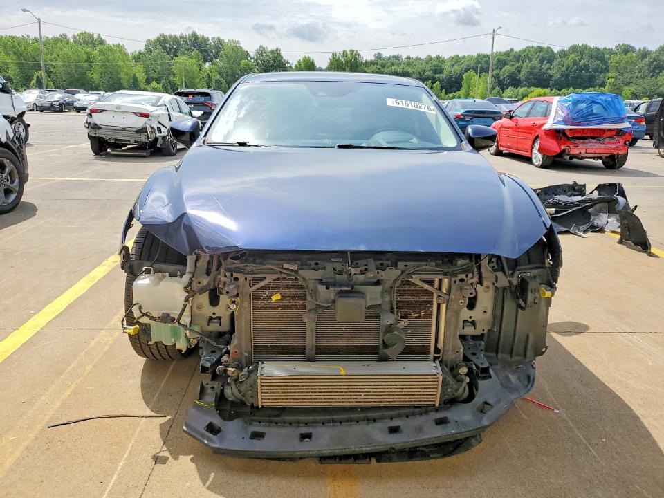 Photo 5 from auction – 2018 MAZDA 6 with VIN JM1GL1WY6J1329032