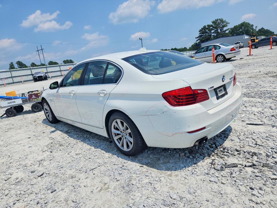 Photo 2 from auction – 2015 BMW 528 with VIN WBA5A7C57FG143902