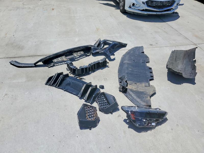 Снимка 12 от търг – 2024 FORD MUSTANG с VIN 1FA6P8CF9R5432998
