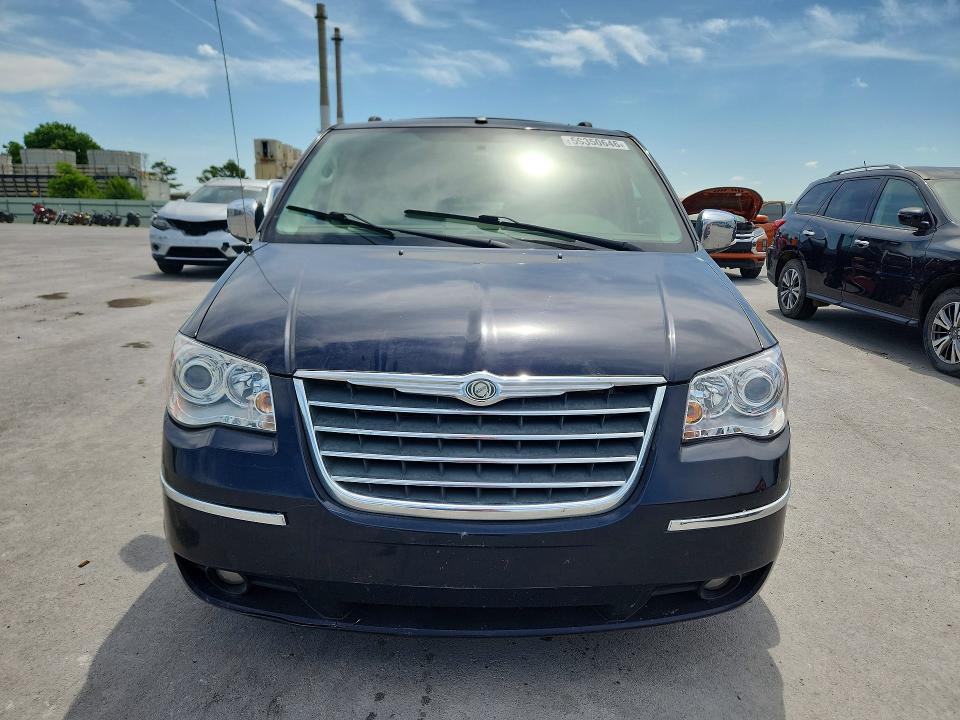 Photo 5 from auction – 2010 CHRYSLER TOWN & COUNTRY with VIN 2A4RR6DX3AR141069
