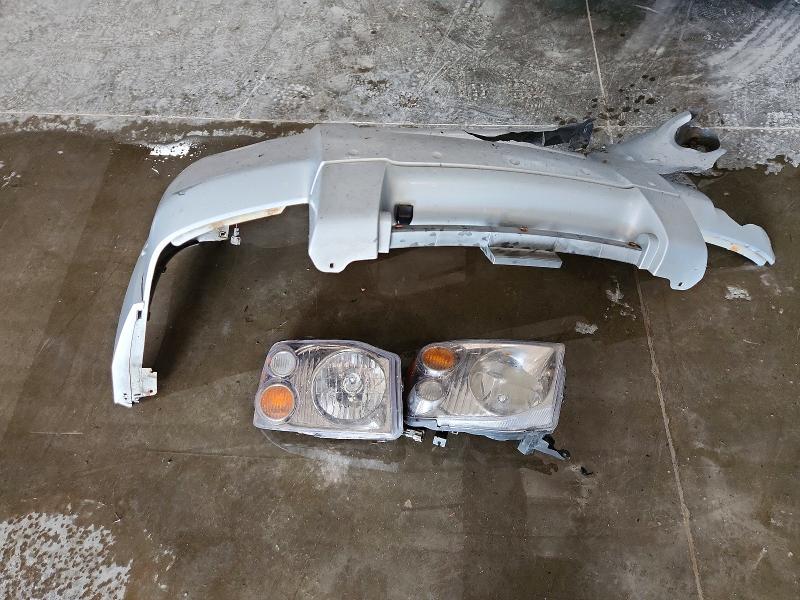 Photo 12 from auction – 2001 NISSAN FRONTIER with VIN 1N6ED27Y11C326517