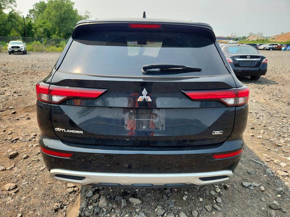 Photo 6 from auction – 2022 MITSUBISHI OUTLANDER with VIN JA4J3VA82NZ083330