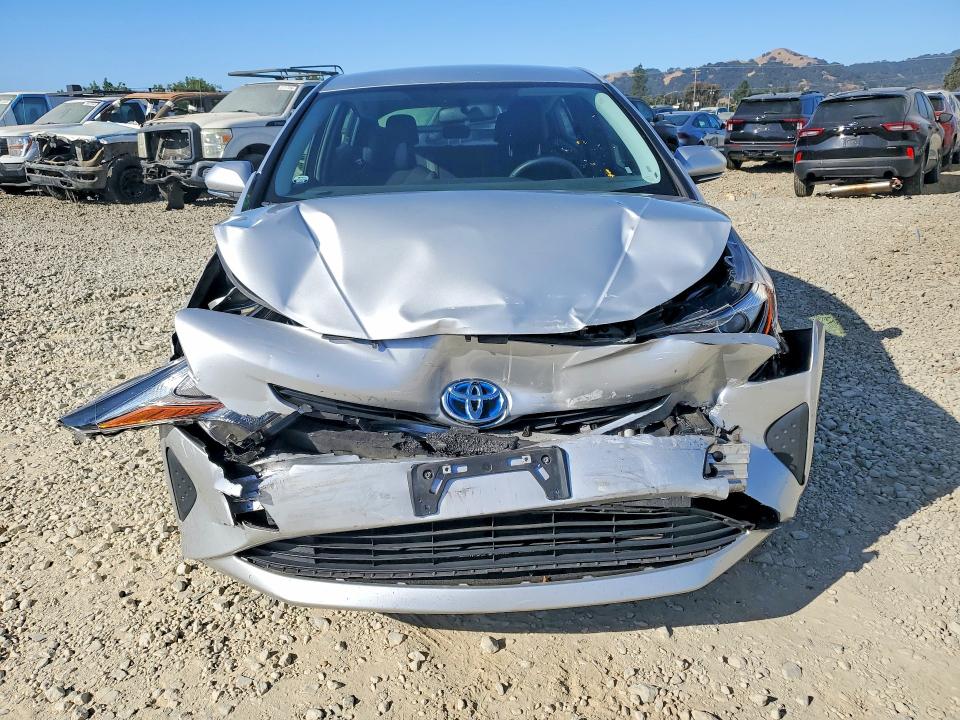 Photo 5 from auction – 2016 TOYOTA PRIUS with VIN JTDKBRFU6G3003723