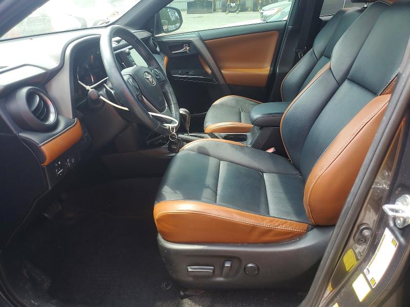 Photo 7 from auction – 2016 TOYOTA RAV4 with VIN 2T3NFREV2GW310010