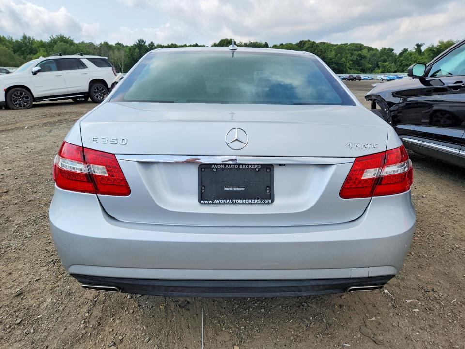 Zdjęcie 6 z aukcji – 2010 MERCEDES-BENZ E z VIN WDDHF8HB7AA176471