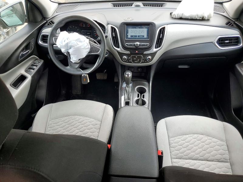 Photo 8 from auction – 2018 CHEVROLET EQUINOX with VIN 2GNAXREV6J6119812