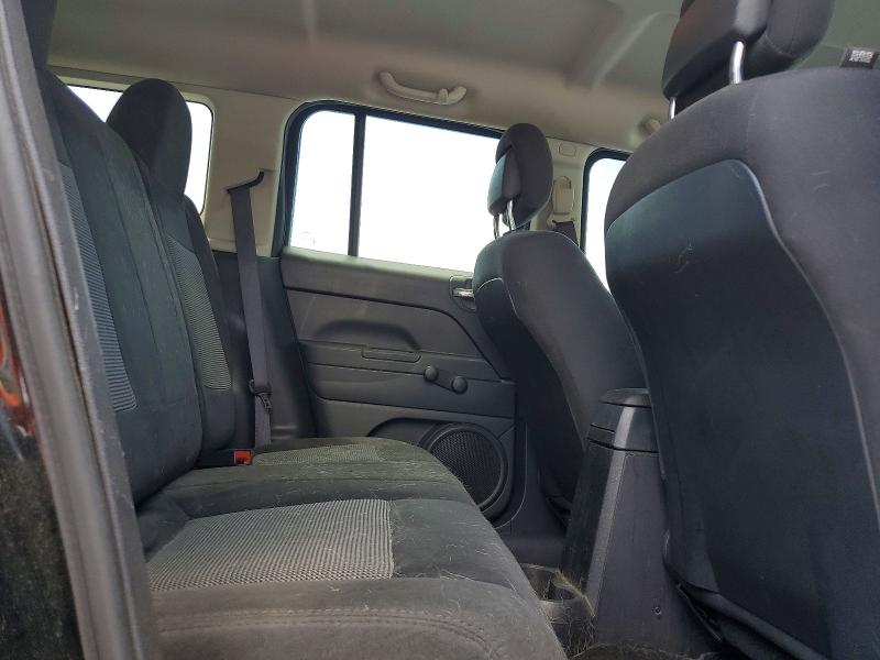 Photo 10 from auction – 2017 JEEP PATRIOT with VIN 1C4NJPBB0HD132092