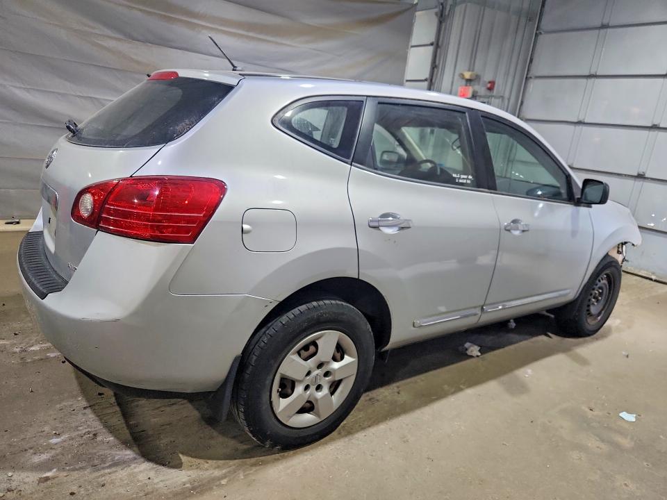 Photo 3 from auction – 2015 NISSAN ROGUE SELECT with VIN JN8AS5MVXFW754440