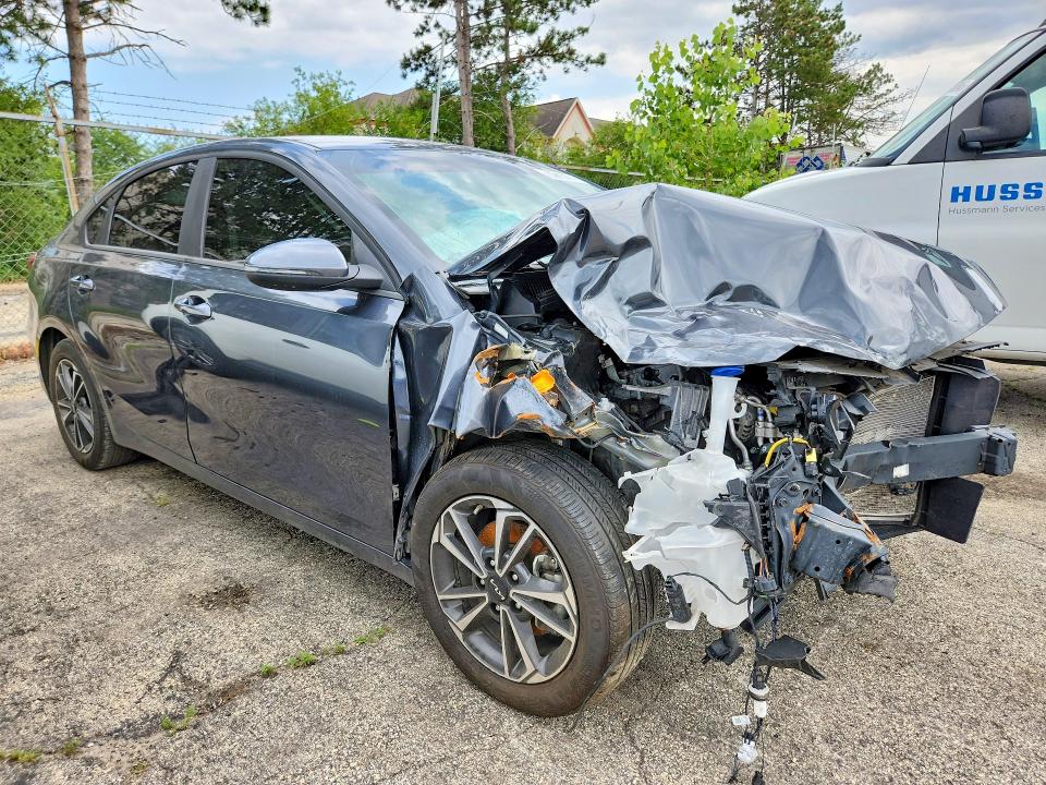 Photo 4 from auction – 2024 KIA FORTE with VIN 3KPF24AD5RE701831