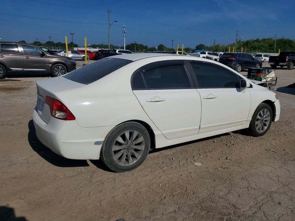Photo 3 from auction – 2011 HONDA CIVIC with VIN 19XFA1F81BE008032