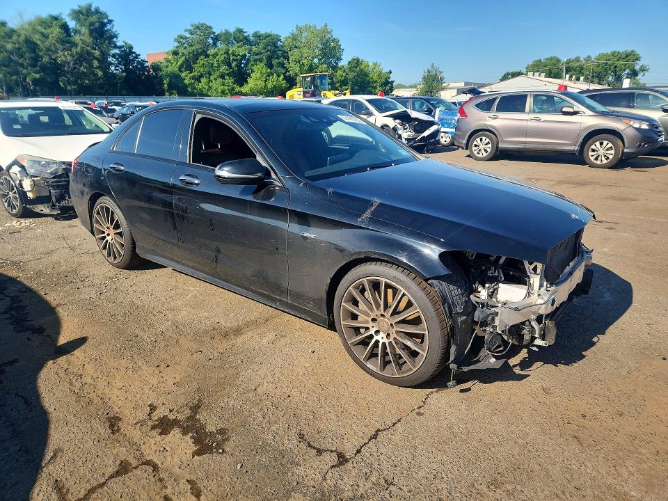 Photo 4 from auction – 2016 MERCEDES-BENZ C with VIN 55SWF6EB5GU116021