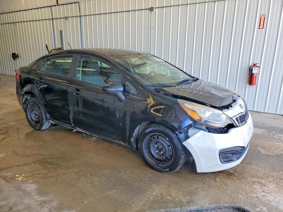 Photo 4 from auction – 2015 KIA RIO with VIN KNADN4A34F6447064