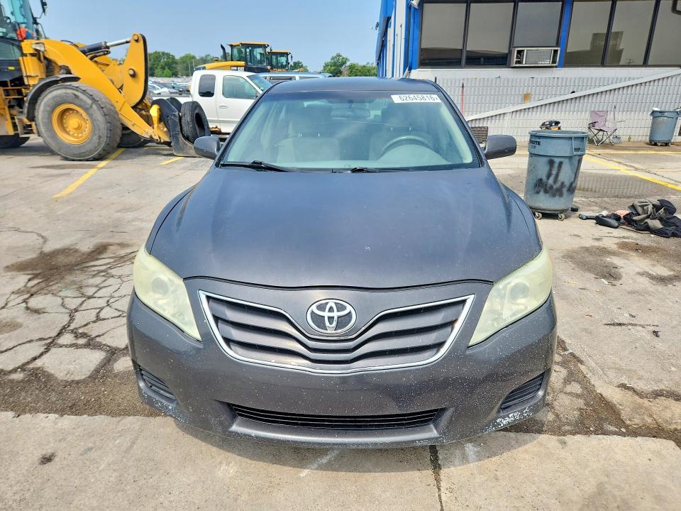 صورة رقم 5 من المزاد - 2011 TOYOTA CAMRY مع VIN 4T1BF3EK3BU587661