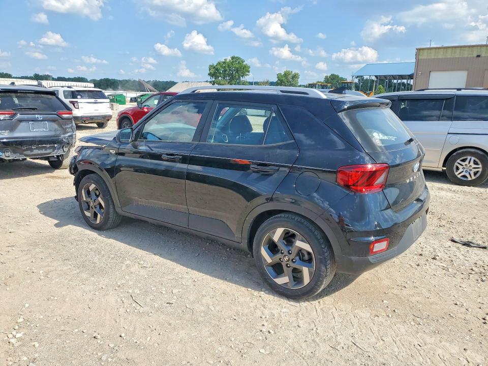Photo 2 from auction – 2022 HYUNDAI VENUE with VIN KMHRC8A38NU150343